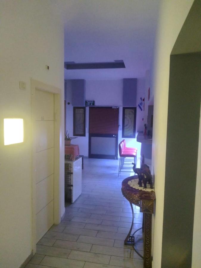 Superior Motel Haifa Bagian luar foto